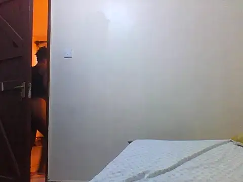 princess-cutie12 online show from 09-21-25, 07:10