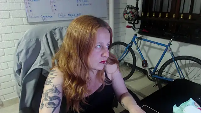 ViioletaMora online show from 02-12-25, 12:37