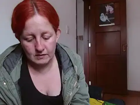 ViioletaMora online show from 09-17-25, 06:31