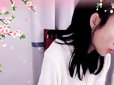 xiaoxuer online show from 12-16-24, 06:53