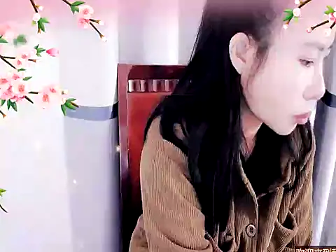 xiaoxuer online show from 12-24-24, 04:22