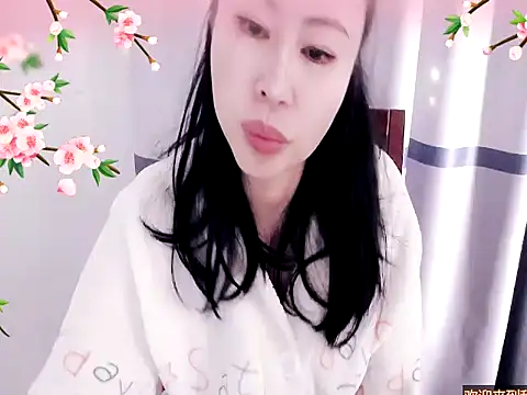 xiaoxuer online show from 01-06-25, 04:26