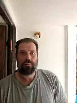 Snapshot of zefside42 chatting on 11-03-25, 12:06 zefside42 online show from 11-03-25, 12:06