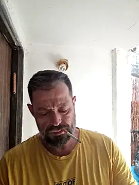 Snapshot of zefside42 chatting on 11-09-25, 12:47 zefside42 online show from 11-09-25, 12:47