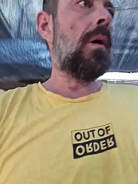 Snapshot of zefside42 chatting on 11-26-25, 11:55 zefside42 online show from 11-26-25, 11:55