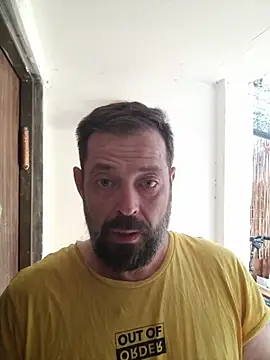 Snapshot of zefside42 chatting on 11-29-25, 08:39 zefside42 online show from 11-29-25, 08:39