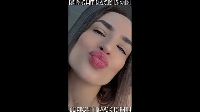 Snapshot of Camilla__one__ chatting on 02-12-26, 01:33 Camilla one online show from 02-12-26, 01:33