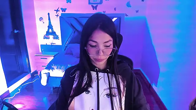 Aylinn diaz online show from 12-06-24, 11:47