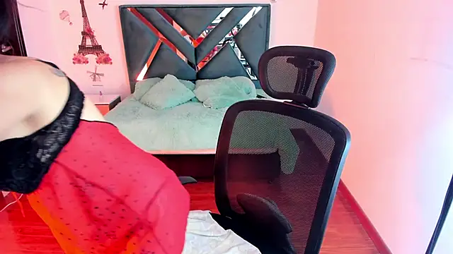 Aylinn diaz online show from 01-28-25, 07:32