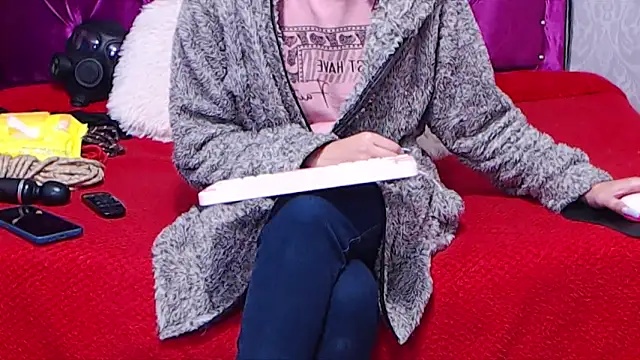 AyshaScott online show from 03-10-25, 12:37