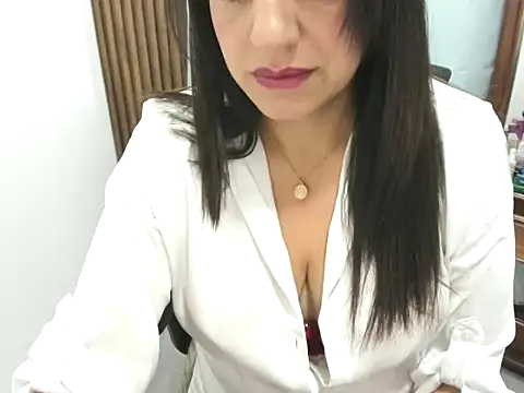 Snapshot of MonicaGarcia_ chatting on 05-24-26, 01:49 MonicaGarcia online show from 05-24-26, 01:49