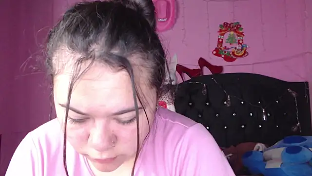 Snapshot of NikkiRous_ chatting on 03-05-25, 12:55 NikkiRous online show from 03-05-25, 12:55