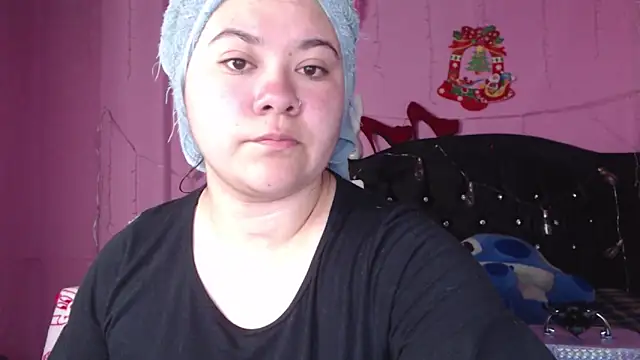 Snapshot of NikkiRous_ chatting on 03-18-25, 12:47 NikkiRous online show from 03-18-25, 12:47