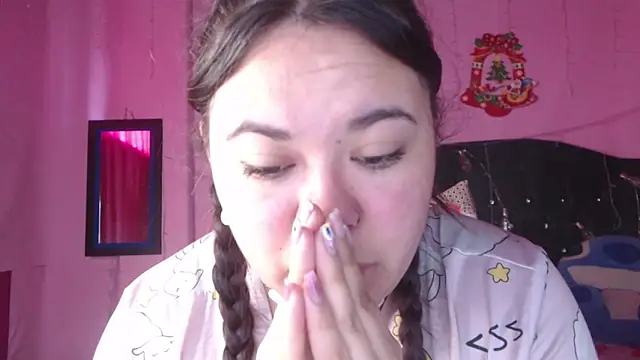 Snapshot of NikkiRous_ chatting on 10-24-25, 12:45 NikkiRous online show from 10-24-25, 12:45