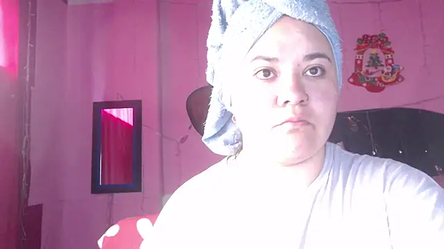 Snapshot of NikkiRous_ chatting on 10-28-25, 01:03 NikkiRous online show from 10-28-25, 01:03