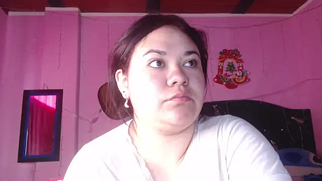 Snapshot of NikkiRous_ chatting on 10-29-25, 01:02 NikkiRous online show from 10-29-25, 01:02