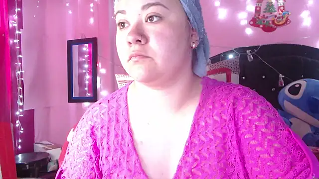 Snapshot of NikkiRous_ chatting on 11-26-25, 01:23 NikkiRous online show from 11-26-25, 01:23