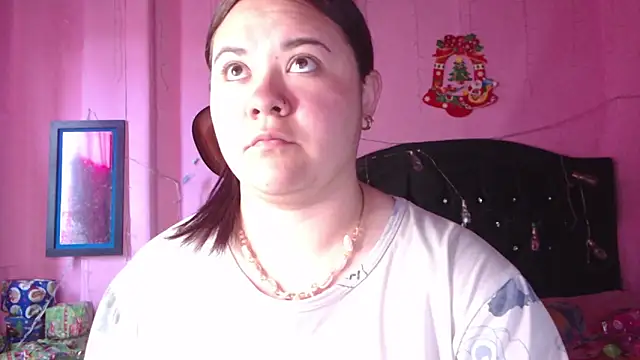 Snapshot of NikkiRous_ chatting on 12-16-25, 01:16 NikkiRous online show from 12-16-25, 01:16