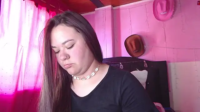 Snapshot of NikkiRous_ chatting on 01-19-26, 02:10 NikkiRous online show from 01-19-26, 02:10