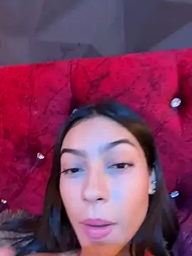 Snapshot of Ema_azel chatting on 02-25-25, 04:42 Ema azel online show from 02-25-25, 04:42