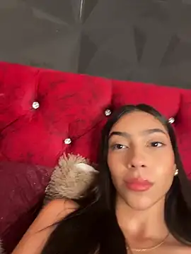 Snapshot of Ema_azel chatting on 03-12-25, 01:30 Ema azel online show from 03-12-25, 01:30