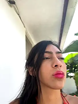 Snapshot of Ema_azel chatting on 09-14-25, 03:11 Ema azel online show from 09-14-25, 03:11