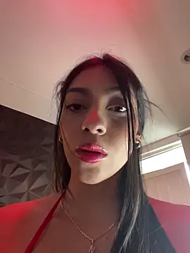 Snapshot of Ema_azel chatting on 11-05-25, 01:55 Ema azel online show from 11-05-25, 01:55