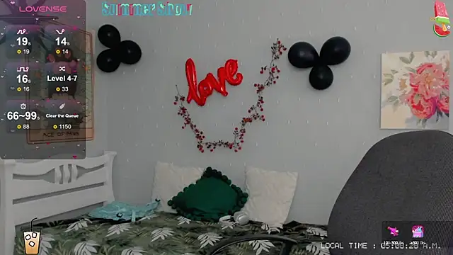 Crystal Chris online show from 02-26-25, 03:08