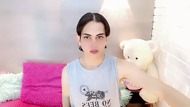 Snapshot of Daniela_Pink_ chatting on 09-24-25, 07:39 Daniela Pink online show from 09-24-25, 07:39