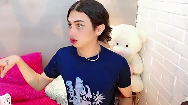 Snapshot of Daniela_Pink_ chatting on 11-07-25, 07:36 Daniela Pink online show from 11-07-25, 07:36