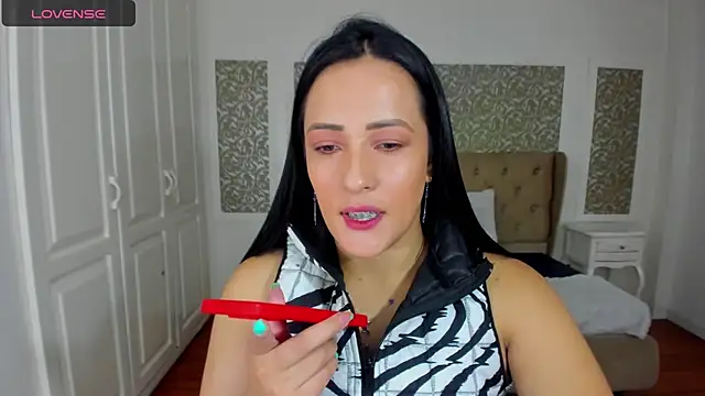 KimWessel  online show from 02-14-26, 05:21