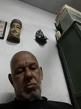 FabiQuilmes online show from 03-15-25, 01:30