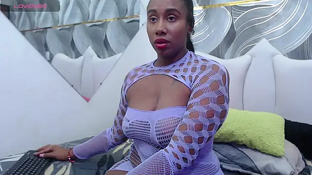 Snapshot of SheylaBrodhlei chatting on 02-19-26, 12:12 SheylaBrodhlei online show from 02-19-26, 12:12