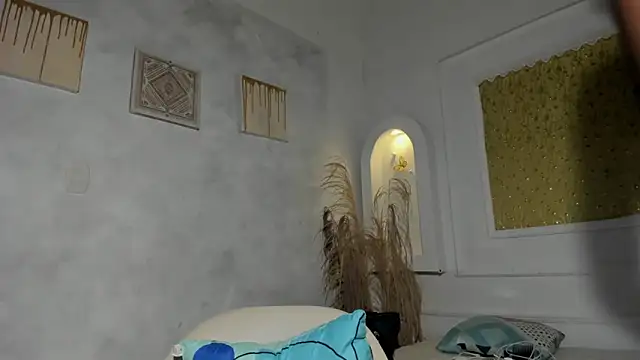 Tahira 21  online show from 10-07-25, 07:22