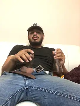 Snapshot of StripArt_ chatting on 11-07-25, 03:50 StripArt online show from 11-07-25, 03:50