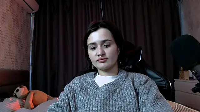KiraYammy online show from 05-16-26, 12:40