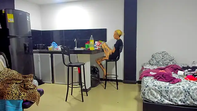 barbara anal squirt  online show from 03-13-25, 12:02