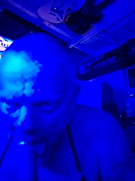 Snapshot of MagicAdmiralty5 chatting on 03-01-26, 09:22 MagicAdmiralty5 online show from 03-01-26, 09:22