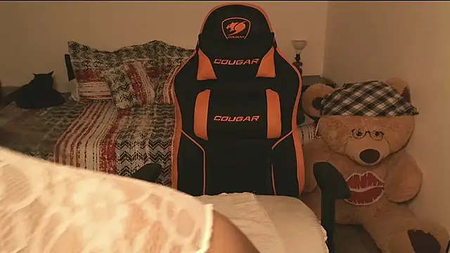 KRISTAL  JACKSON online show from 03-22-25, 06:33