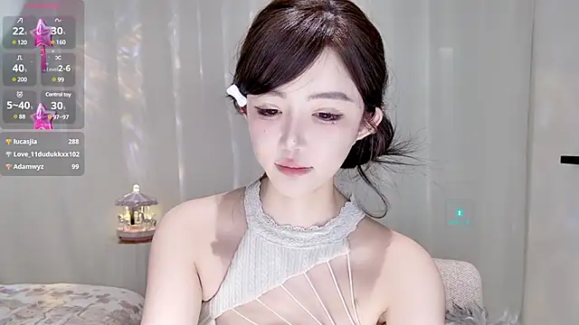 Snapshot of Duduludululu chatting on 03-12-25, 11:31 Duduludululu online show from 03-12-25, 11:31