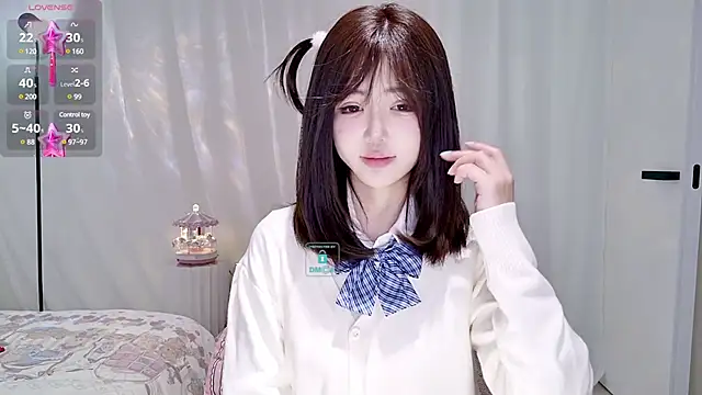 Snapshot of Duduludululu chatting on 03-14-25, 04:32 Duduludululu online show from 03-14-25, 04:32