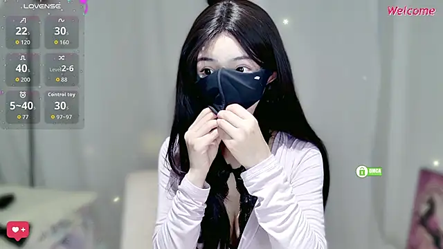 Snapshot of Duduludululu chatting on 10-08-25, 08:34 Duduludululu online show from 10-08-25, 08:34