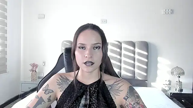 AnnyThompson  online show from 03-09-26, 10:03