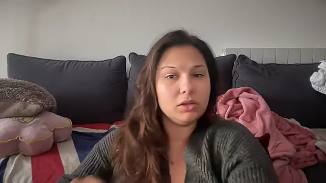 minette-sexy online show from 10-28-25, 10:19