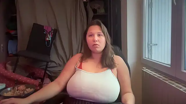 minette-sexy online show from 11-06-25, 03:35