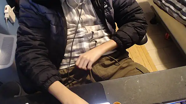 Snapshot of Carterdoesporn chatting on 03-02-25, 10:56 Carterdoesporn online show from 03-02-25, 10:56