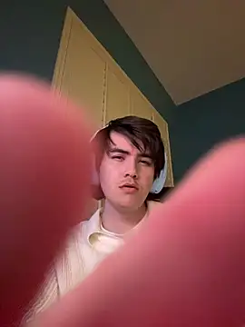 Snapshot of Carterdoesporn chatting on 10-15-25, 05:40 Carterdoesporn online show from 10-15-25, 05:40