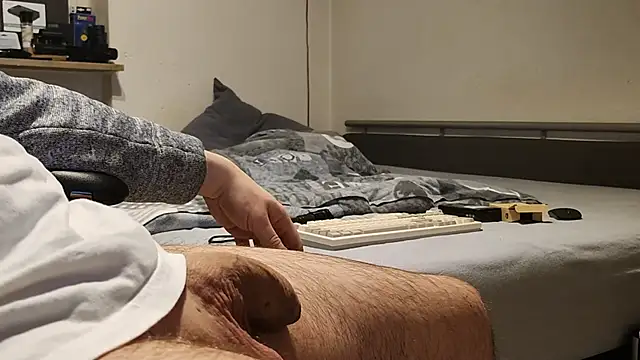 Alphapimmelchen online show from 01-12-25, 02:35