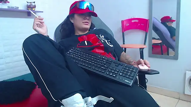 snowflake xxx online show from 01-17-25, 05:41