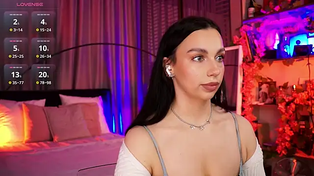 LunaNight online show from 10-07-25, 08:28